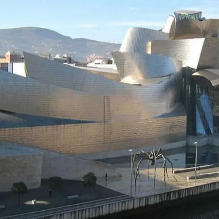 Guggenheim Lersundi Bilbao